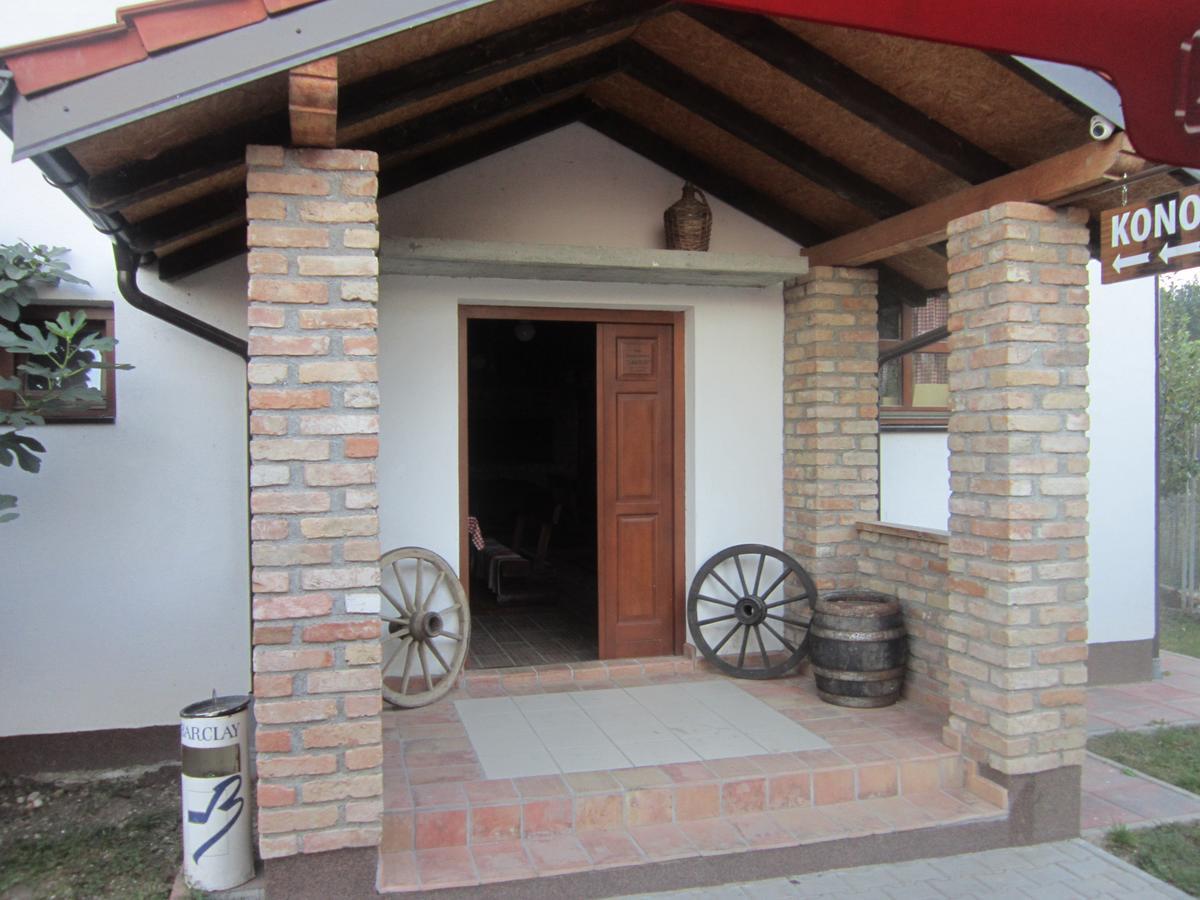 Pansion Laktasi Laktaši Exterior foto